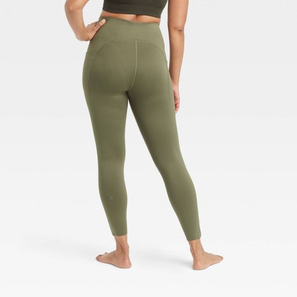 Women's Moss Green Flex High-Rise 7/8 Leggings - Picture 2 of 4